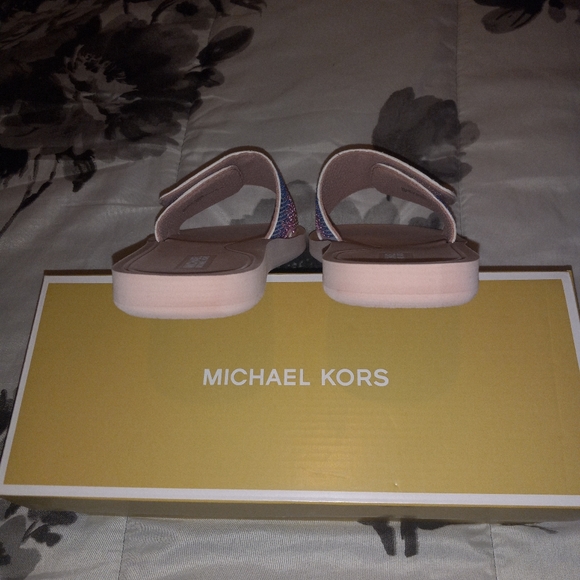 Michael Kors MK Slides Sandals - Picture 5 of 12